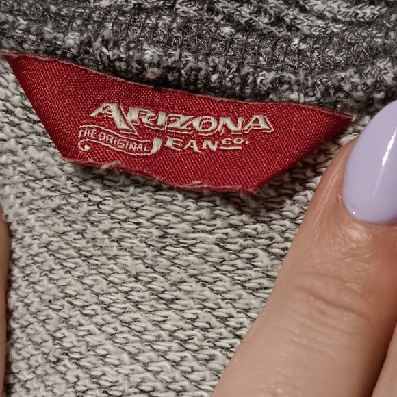 Sweater bundle - Picture 2 of 5